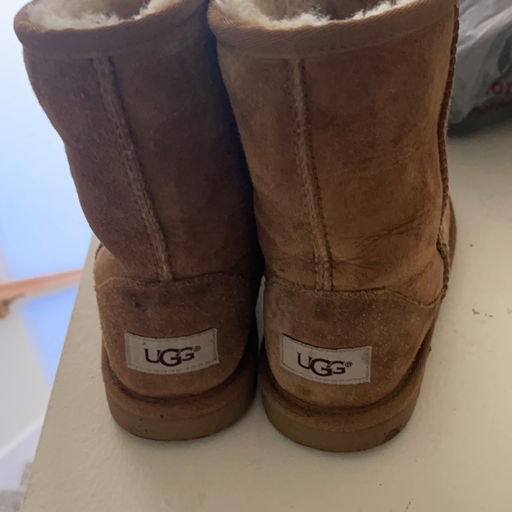 Girls ugh boots